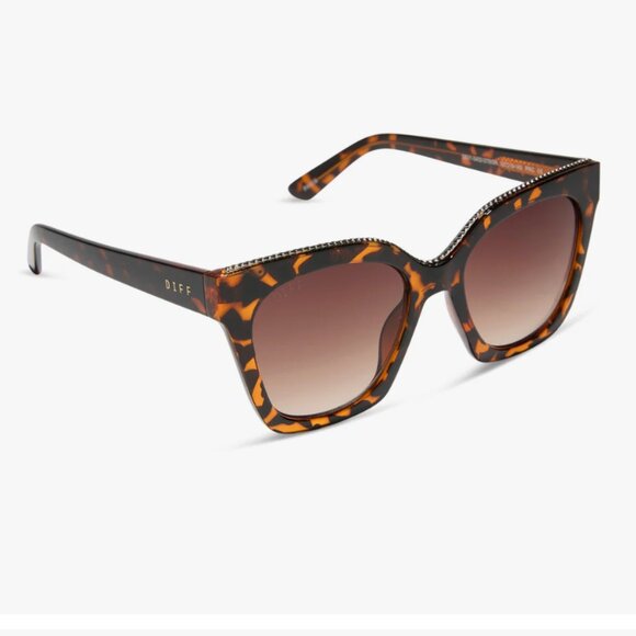 Diff Eyewear - Paris Sunglasses Dark Tortoise Brown Gradient main image 4